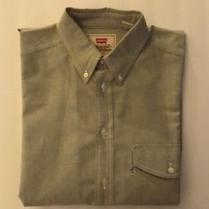 CLevi’s Classic Button Down Men’s Shirt Size M